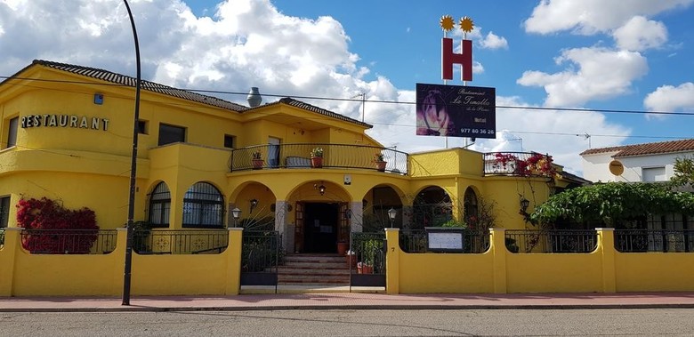 Hotel La Nova Tenalla