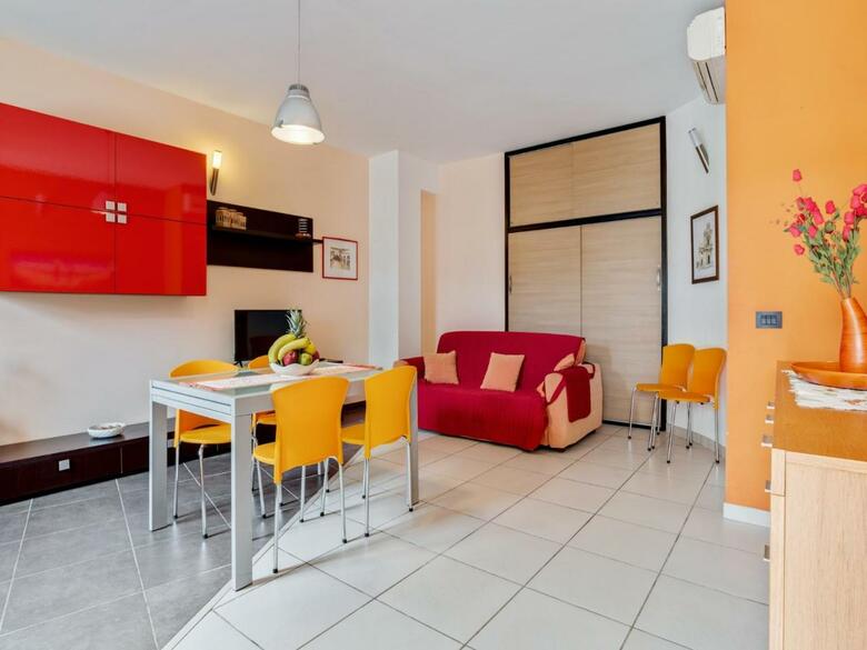 Pleasant Apartment In Reitani With Air-conditioning