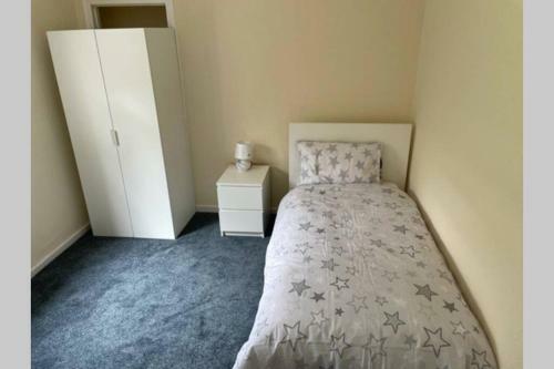 Apartamento Beautiful Two Bedroom Flat By The Loch