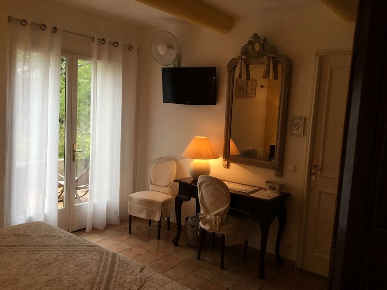 Hotel Le Mas Du Loriot