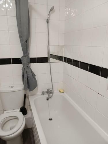 Luxury Home Near Barkingside Station