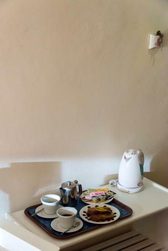 Posada Akroyali Seafront Retreat - Charming Suites