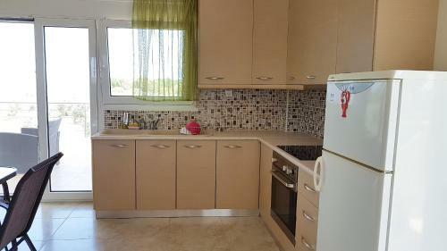 Villa Iris By Travelpro Services- Agios Mamas Beach