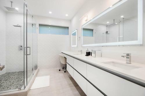 Ikon Villa - Rooftop Pool - Centric & Close To Beach