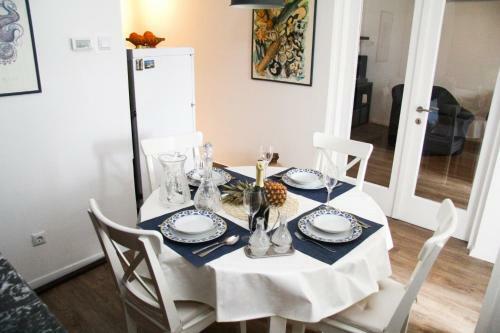 Apartment Tomo Sv. Filip I Jakov