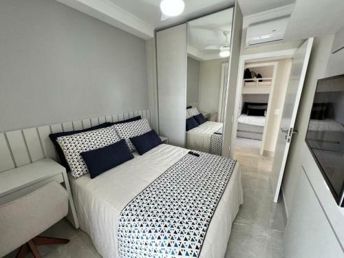 Apto Moderno A 60m Do Mar Em Bertioga Com Piscina Aquecida