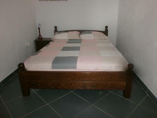 Apartmani La?tro