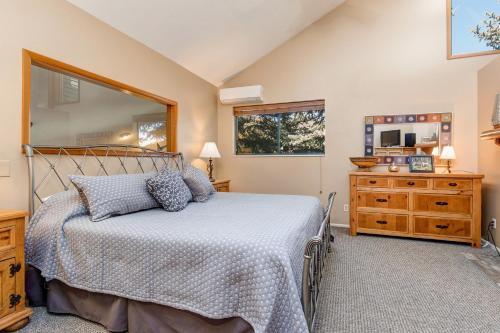 Red Pine Condominiums 69