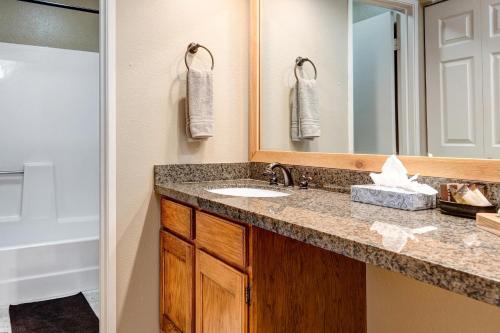 Red Pine Condominiums 69