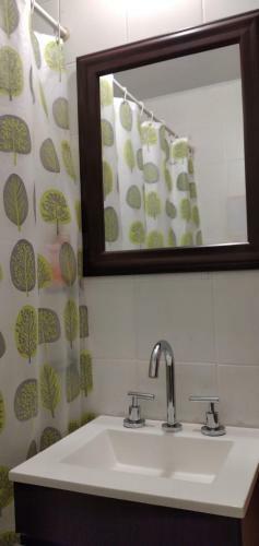 Apartamento Departamento Amplio Y Comodo Zona Centro