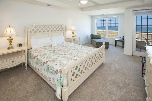The Sandbridge Dunes - Dreamery 212