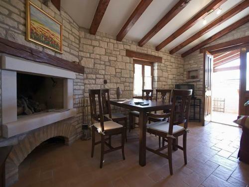Casa Rustica Dva Baladura B&B