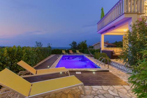 Villa Residencia La Famiglia