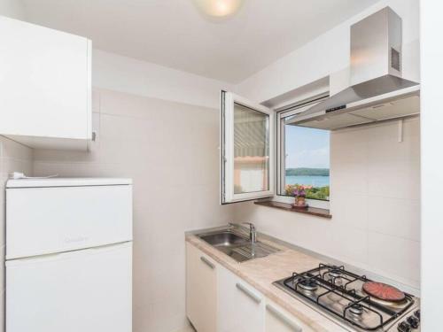 Apartment F-4 Klimno