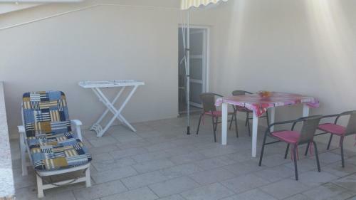 Apartments With A Parking Space Kolan, Pag - 16482