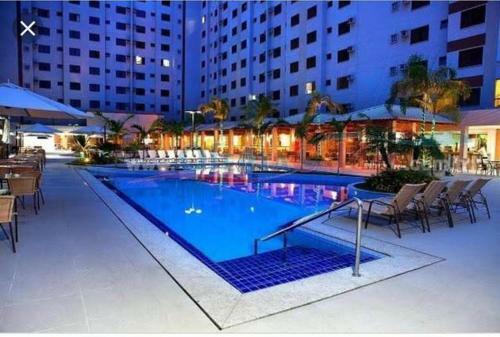 Apartamento Priv� Boulevard - Flat Via - Euemcaldas