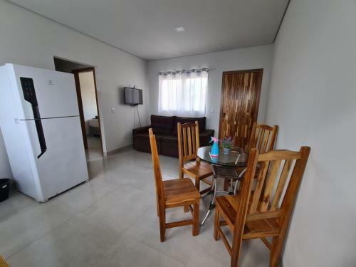 Casa Nova Agrad�vel E Aconchegante