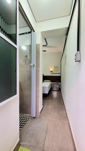 Hostal Su�te 04 - Pitangueiras, Guaruj�-sp