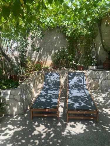 Apartamento Secret Garden Komiza