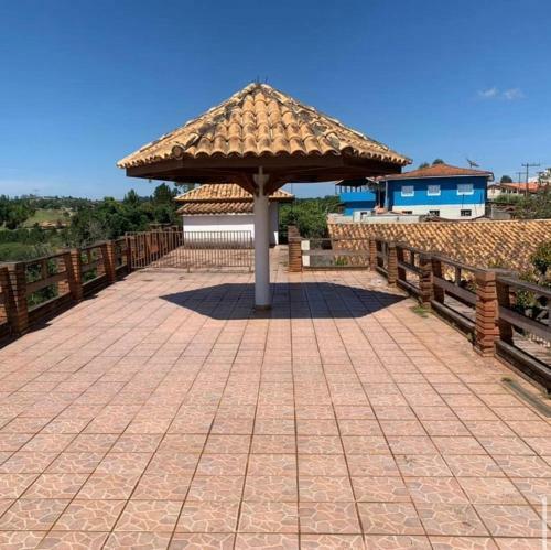Ch�cara Com Piscina Pr�xima A S�o Paulo