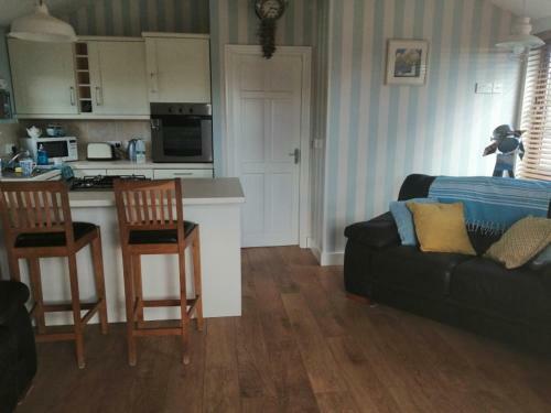 Wild Atlantic Way...cosy Log Cabin