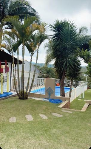 Villa Casa de Campo Condom�nio Fechado Com Represa