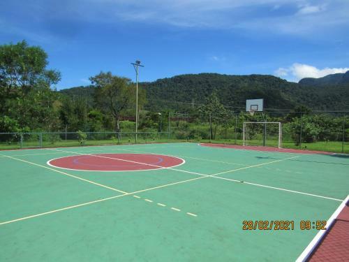 Sahy - Aldeia Dos Reis, Condado - Apartamento Quarto E Sala