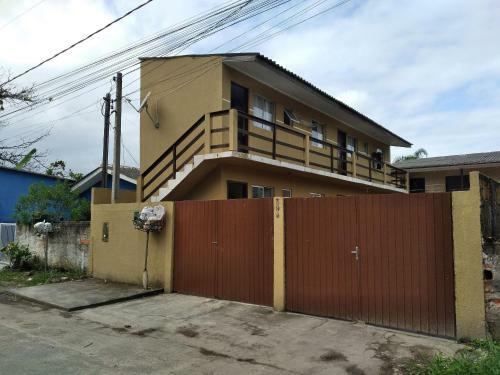 Kitnets Praia De Caiob�