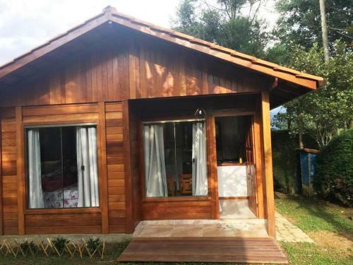 Lodge Pedacinho de Ch�o Chal�s