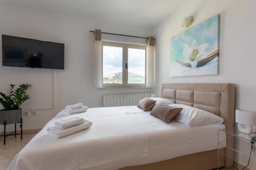 Hostal Apartments Jakic 1