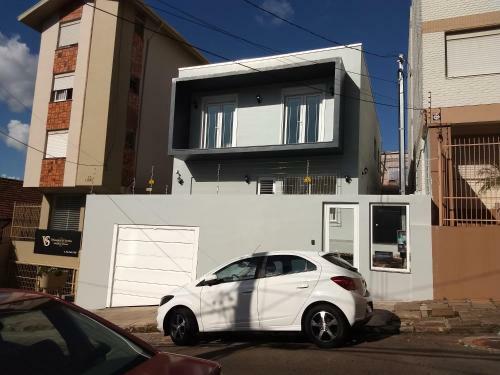 Hostal Guesthouse Capit�o 847