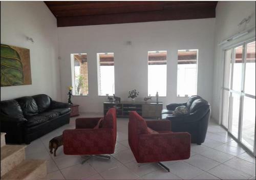 Casa Alto Padr�o Em Peru�be Com Piscina