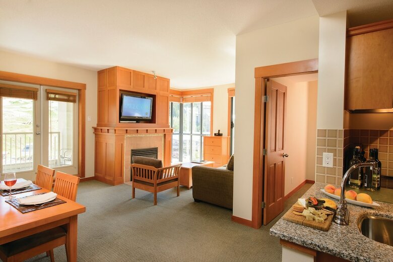 Hotel Pan Pacific Whistler Mountainside