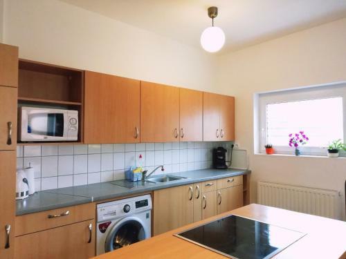 Happy Home Apartman