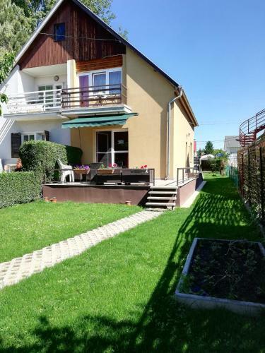 Happy Home Apartman