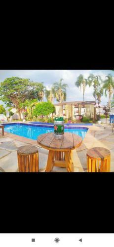 Hostal Chal�s E Camping Bela Vista