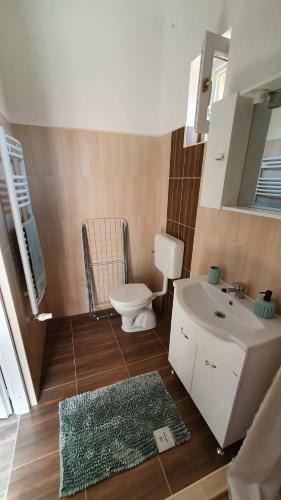 Junior Apartman