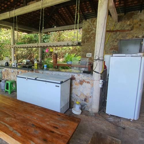 Camping Lagoa Do Cass�