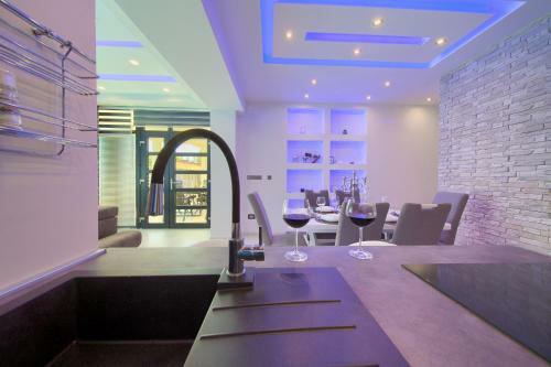 Luxury Vall Apartment