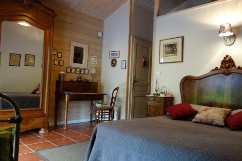 Bed & Breakfast Chambres D'h�tes - La Belmoni�re