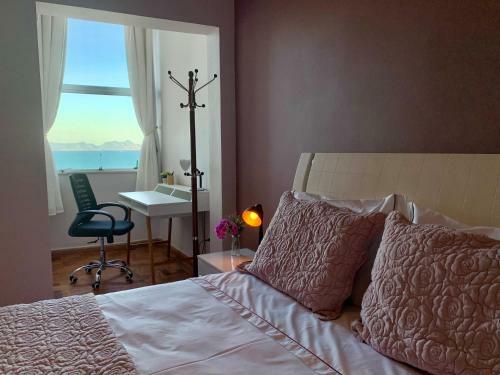 Copacabana Sea View Apartament