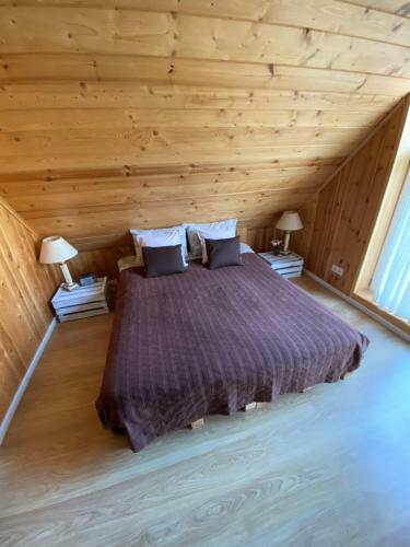 Hostal Akmens Sala Viesu Nams