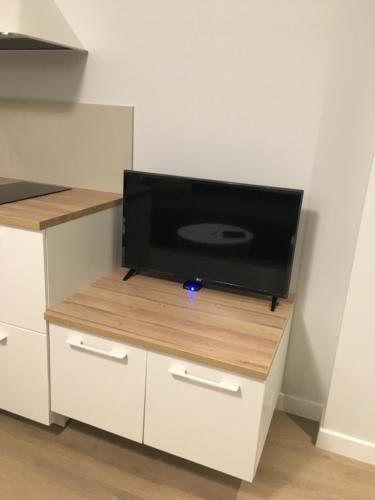 Center Apartment 10a