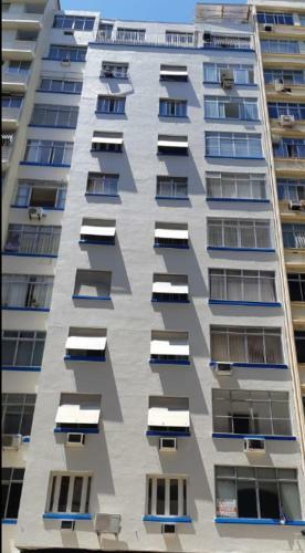 Apartamento Copacabana Uma Quadra Da Praia