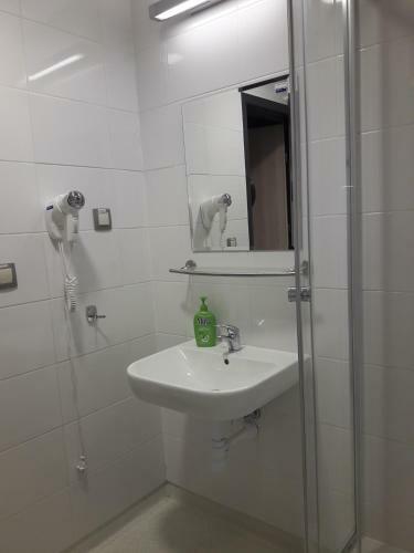 Hostal Pokoje Go?cinne ?wietlik