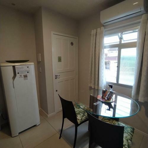 Apartamento Loft Encantador B - 8 Km de Floripa