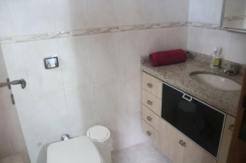 Quarto Confort�vel Em Casa Estilo Pousada