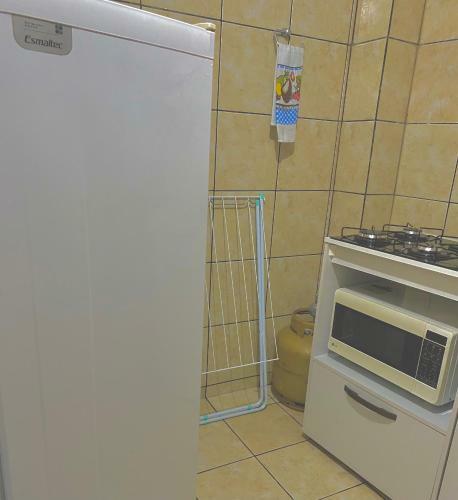 Casa Em Milagres Aconchegante E Com Garagem.