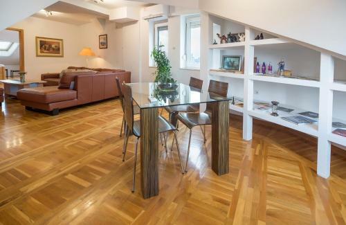 Apartamento Penthouse In City Center