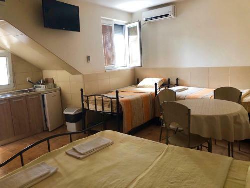 Apartamento Sobe Srebrno Jezero